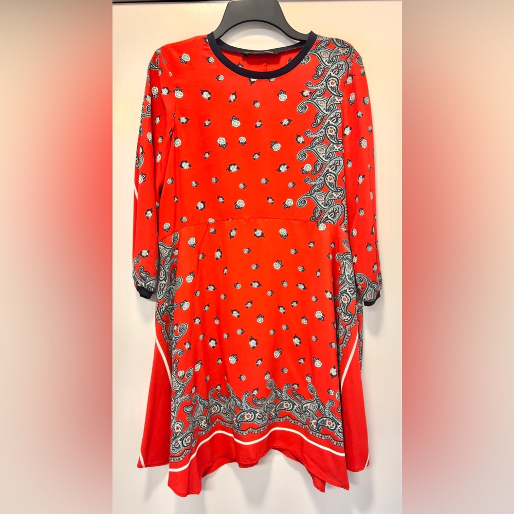 New without tag Zara red 3/4 sleeves dress size S